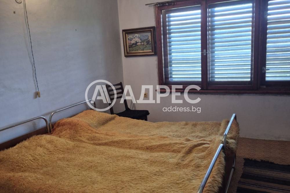 Продава КЪЩА, с. Гурмазово, област София област, снимка 10 - Къщи - 55024124