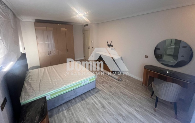 In vendita  2 camere da letto Varna , k.k. Slanchev den , 211 mq | 13843577 - Immagine [8]