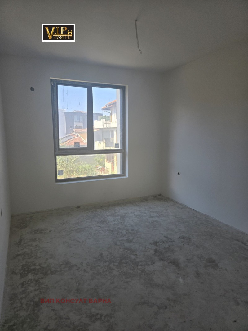 Myytävänä  2 makuuhuonetta Varna , Vinitsa , 85 neliömetriä | 87883848 - kuva [10]
