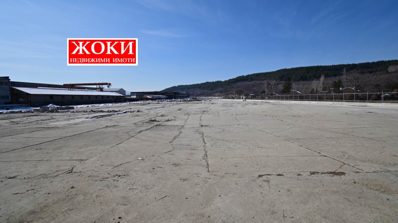 Продава ПАРЦЕЛ в град Перник, Мошино - 3500 кв.м / При запитване, ЖОКИ ЕООД