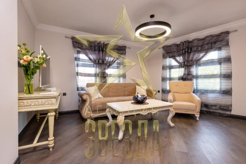 Продава 2-СТАЕН, гр. Пловдив, Център