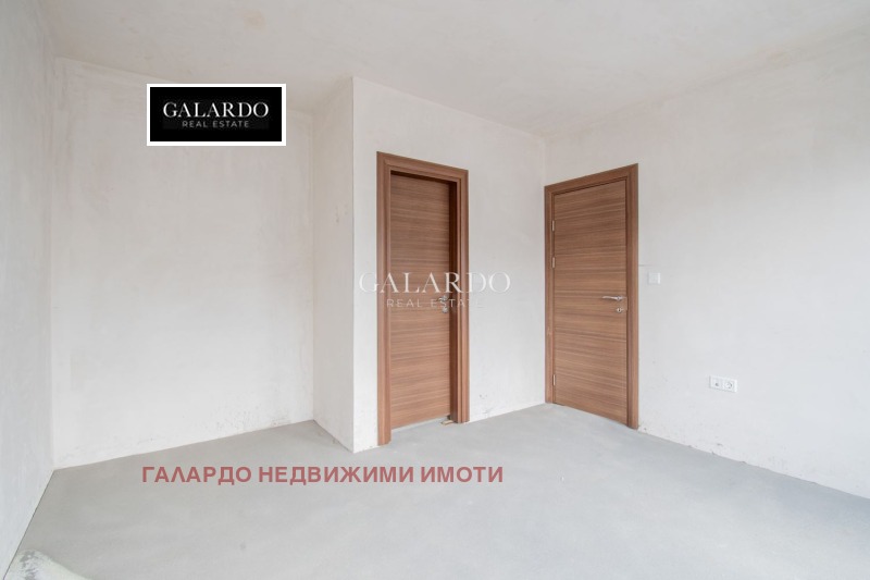 Продава 3-СТАЕН, гр. София, Център, снимка 6 - Aпартаменти - 47940927