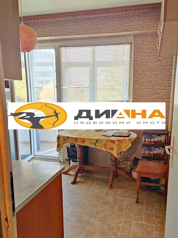 Продава 3-СТАЕН, гр. Пловдив, Кючук Париж, снимка 6 - Aпартаменти - 48424939