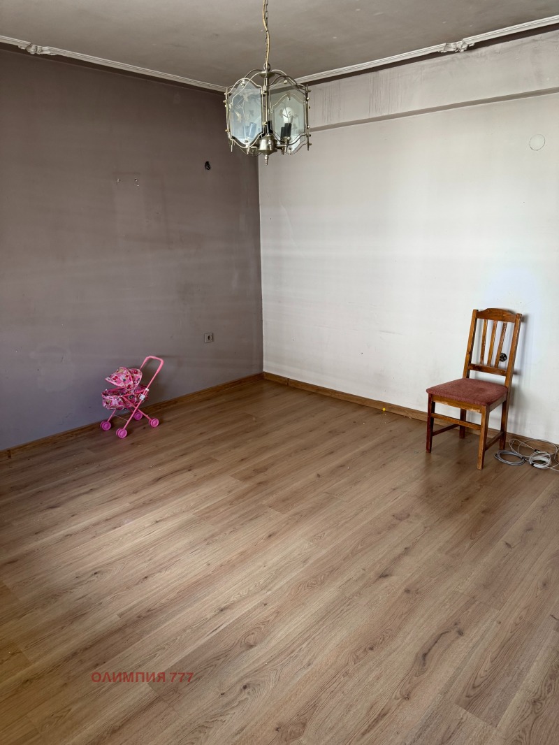 À venda  2 quartos Pleven , Mara Dentcheva , 85 m² | 26621201 - imagem [2]