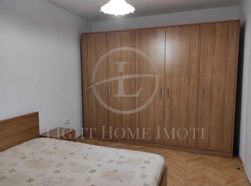 De vânzare  2 dormitoare Plovdiv , Ciuciuc Parij , 82 mp | 44687485 - imagine [2]