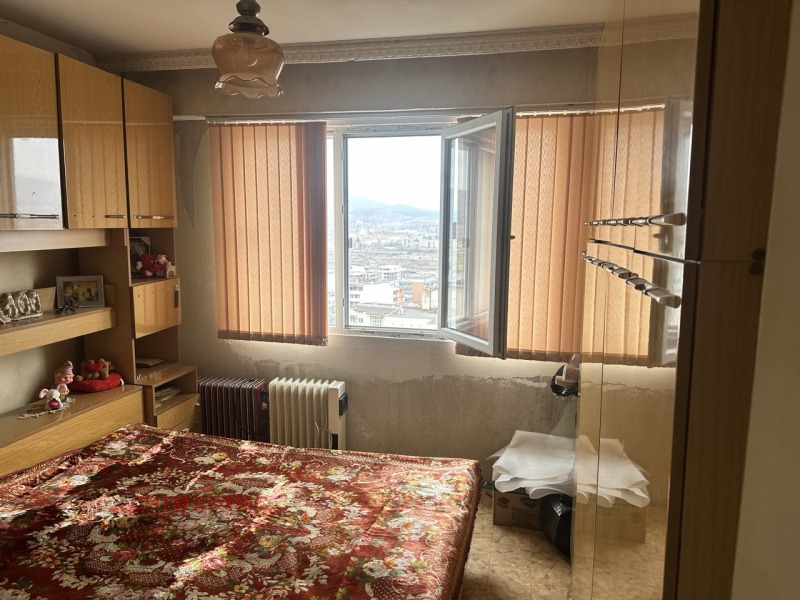 Продава 3-СТАЕН, гр. Кърджали, Възрожденци, снимка 2 - Апартаменти - 52593971