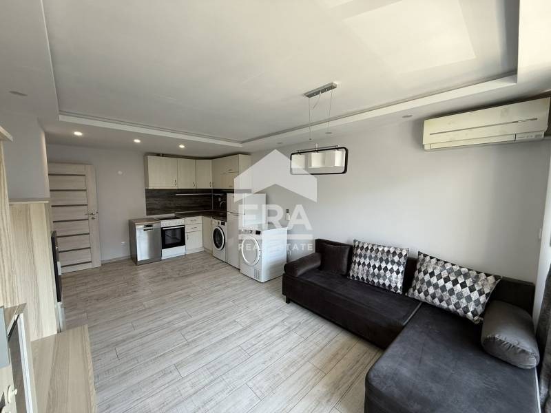Продава 3-СТАЕН, гр. Бургас, Славейков, снимка 3 - Апартаменти - 55088011