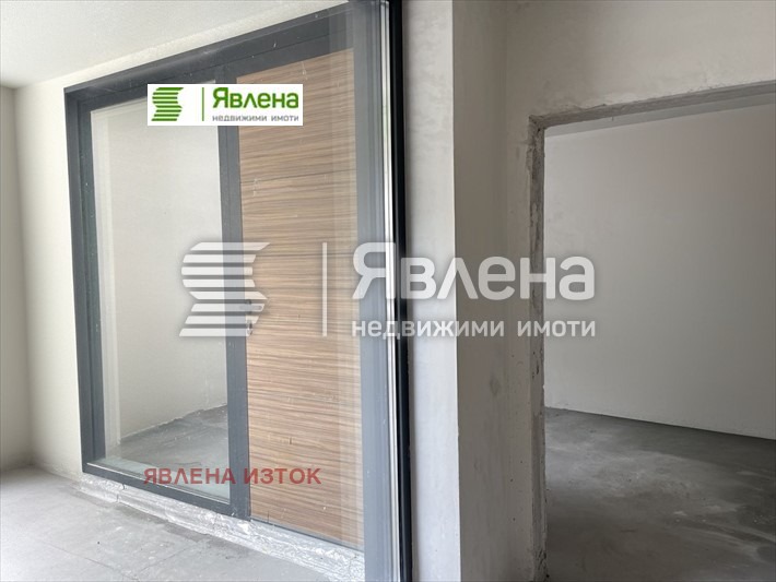 Продава 4-СТАЕН, гр. София, Медицинска академия, снимка 4 - Aпартаменти - 47413823