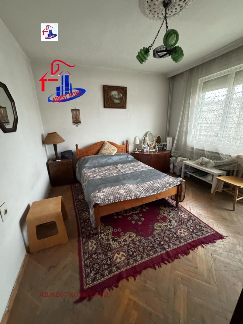 In vendita  3 camere da letto Shumen , Voenno uchilishte , 110 mq | 76376863 - Immagine [2]