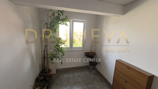 Продава АТЕЛИЕ, ТАВАН, гр. София, Горубляне, снимка 14 - Апартаменти - 54863290
