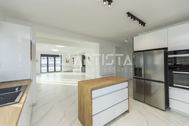 Продава  Къща град София , с. Бистрица , 472 кв.м | 62455766 - изображение [2]