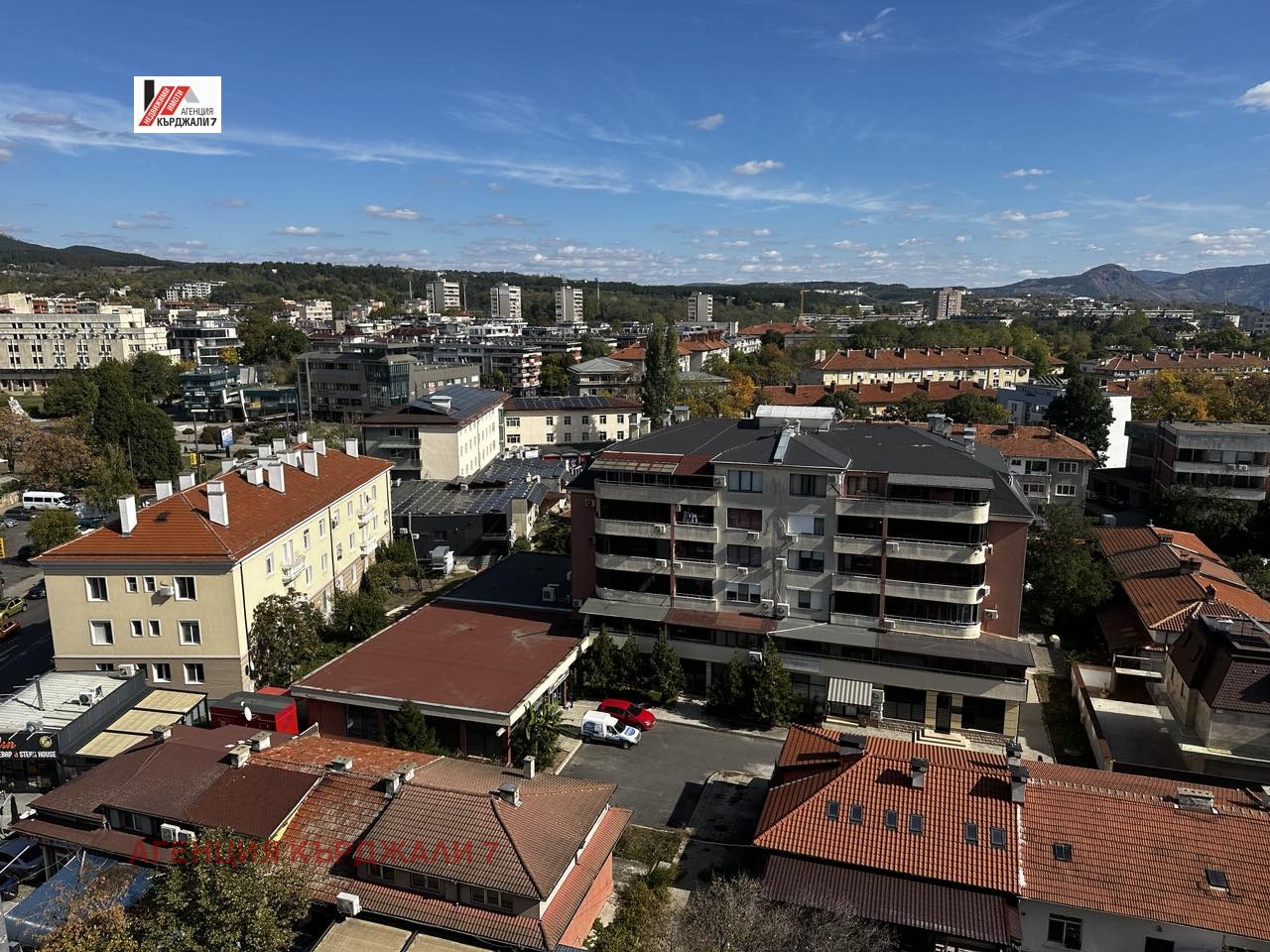 Продава 2-СТАЕН, гр. Кърджали, Център, снимка 12 - Апартаменти - 54448045