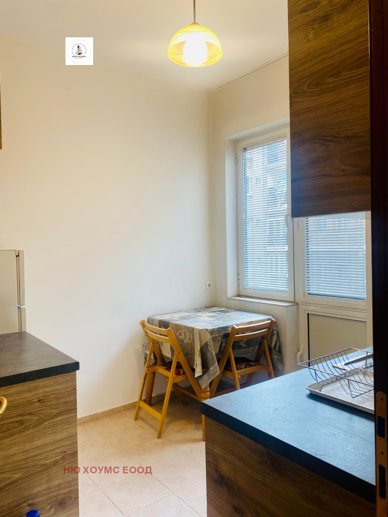 De vânzare  1 dormitor Sofia , Țentâr , 65 mp | 28781571 - imagine [9]