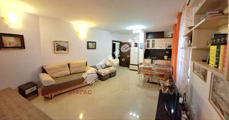En venta  1 dormitorio región Burgas , k.k. Slanchev bryag , 67 metros cuadrados | 33037512 - imagen [2]