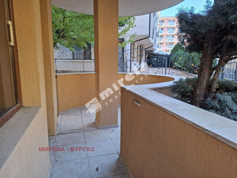 En venta  1 dormitorio región Burgas , k.k. Slanchev bryag , 67 metros cuadrados | 33037512 - imagen [8]