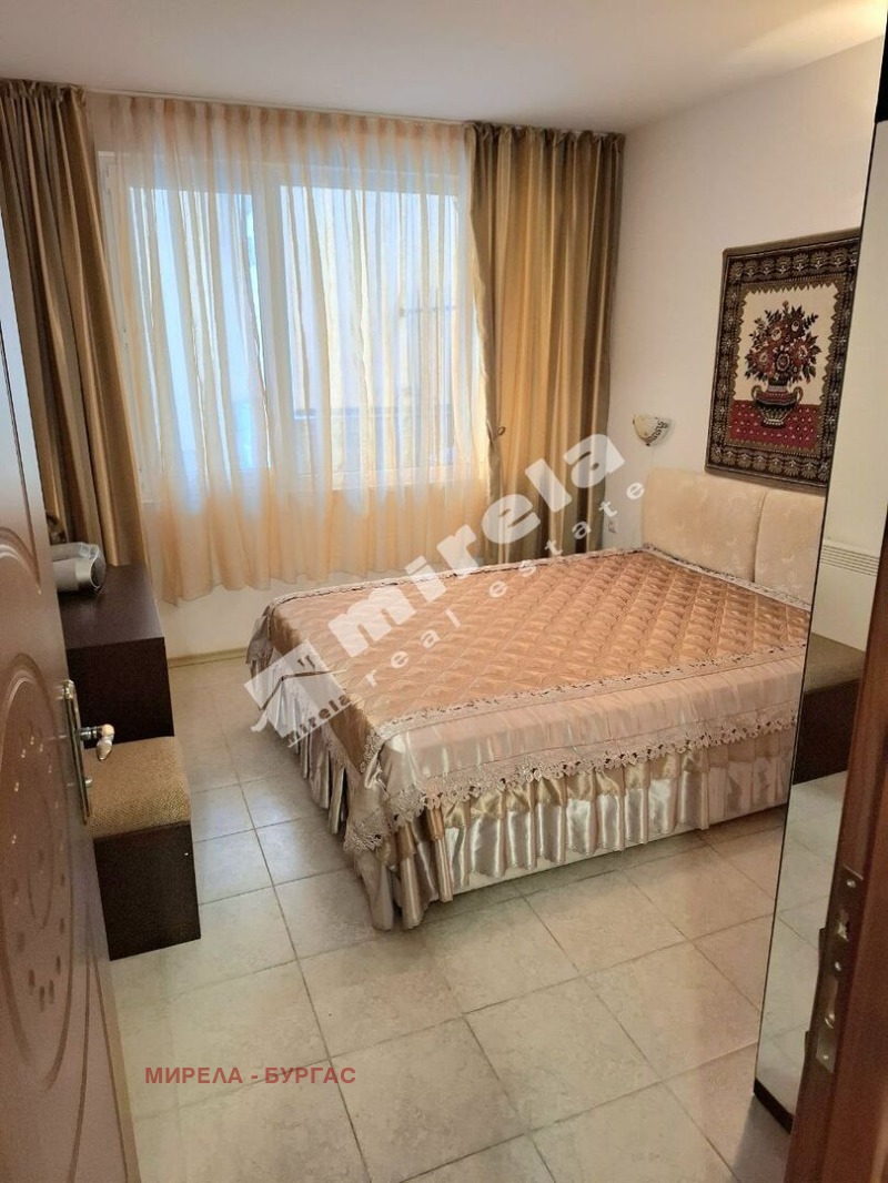 En venta  1 dormitorio región Burgas , k.k. Slanchev bryag , 67 metros cuadrados | 33037512 - imagen [7]