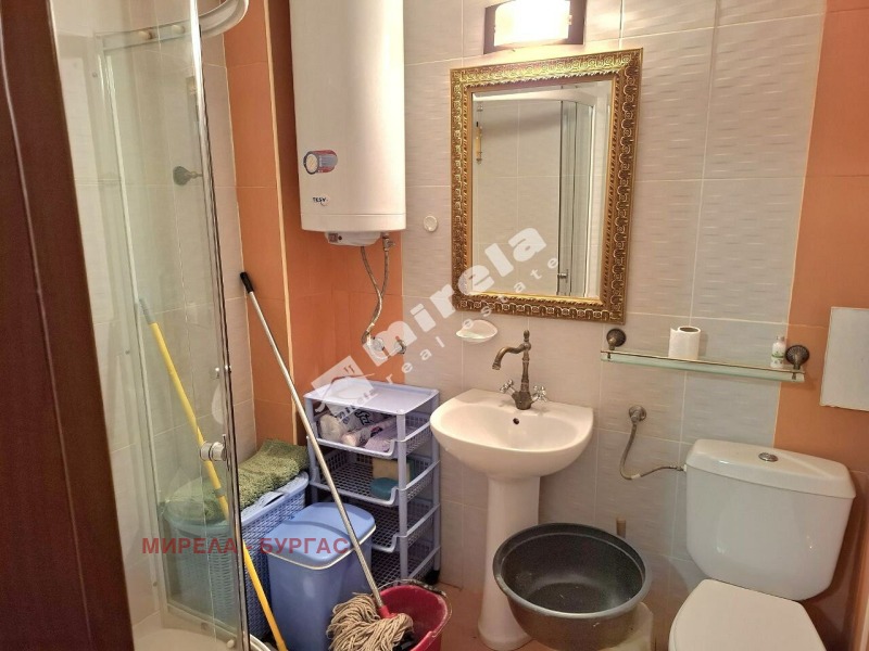 En venta  1 dormitorio región Burgas , k.k. Slanchev bryag , 67 metros cuadrados | 33037512 - imagen [9]