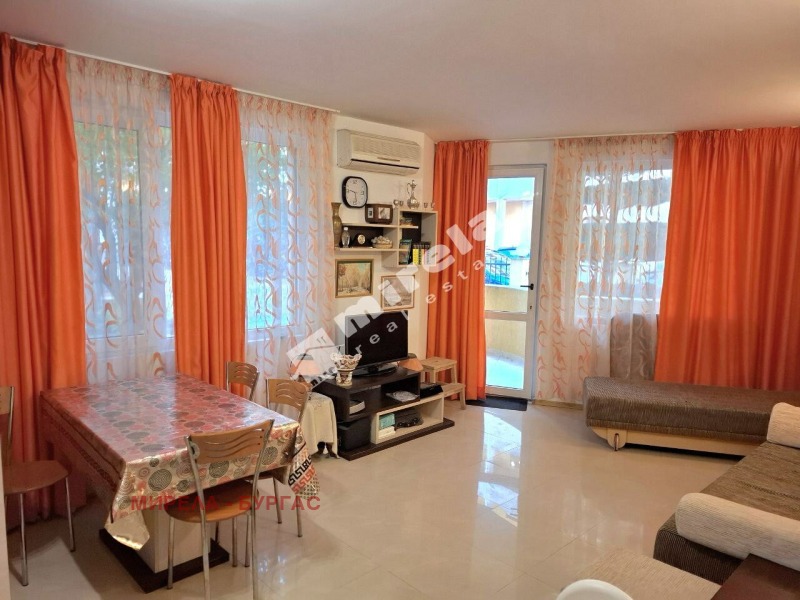 En venta  1 dormitorio región Burgas , k.k. Slanchev bryag , 67 metros cuadrados | 33037512 - imagen [4]