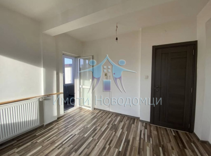 In vendita  2 camere da letto Shumen , Tsentar , 74 mq | 92307177 - Immagine [3]