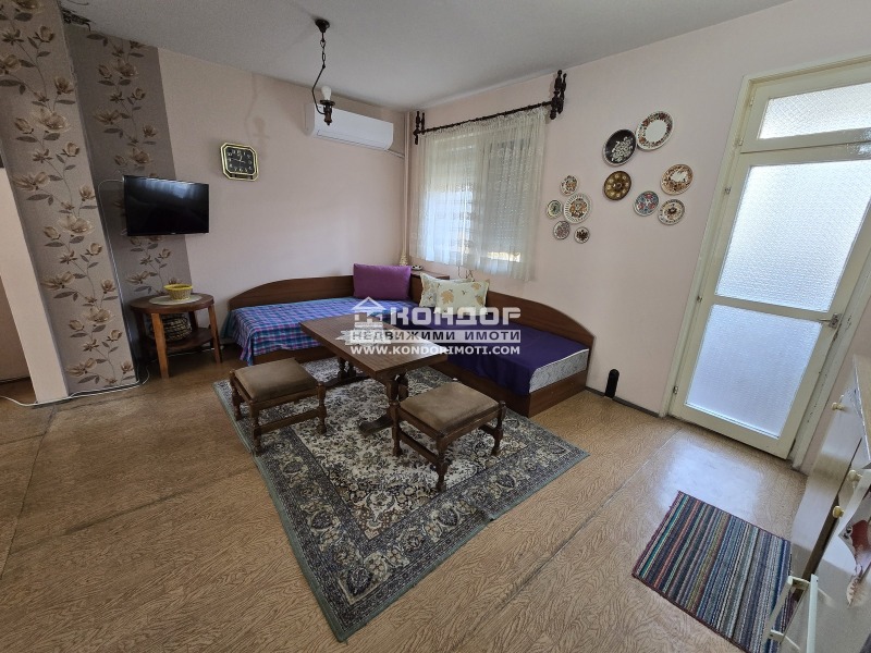 In vendita  2 camere da letto Plovdiv , Vastanicheski , 93 mq | 85805367 - Immagine [2]