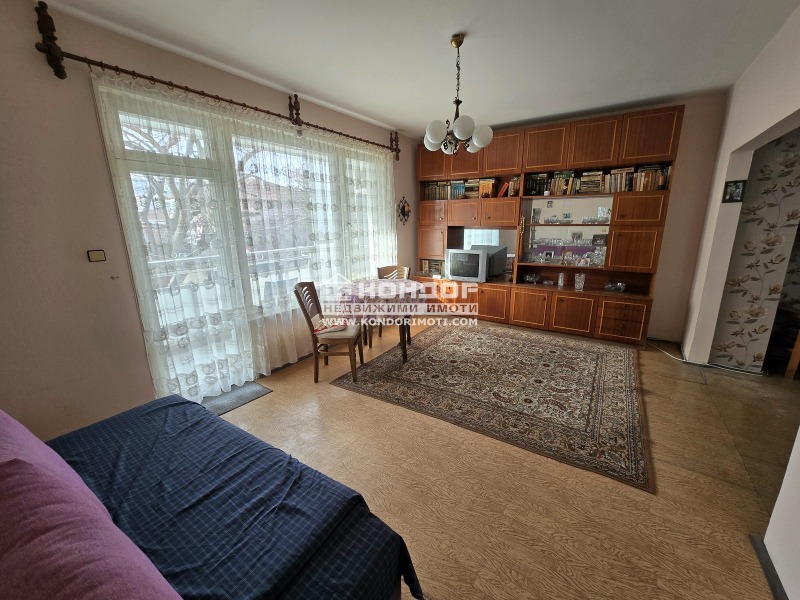 In vendita  2 camere da letto Plovdiv , Vastanicheski , 93 mq | 85805367 - Immagine [4]