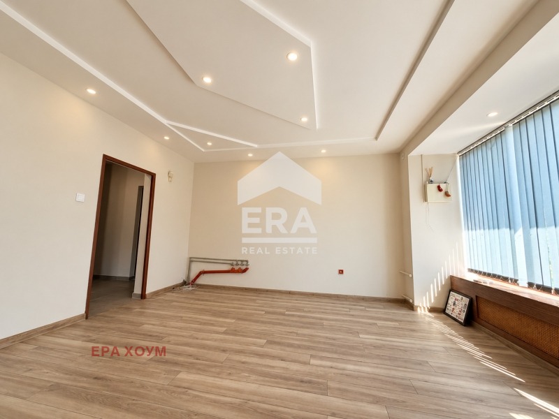 Продава 3-СТАЕН, гр. Пловдив, Кършияка, снимка 2 - Апартаменти - 56170368