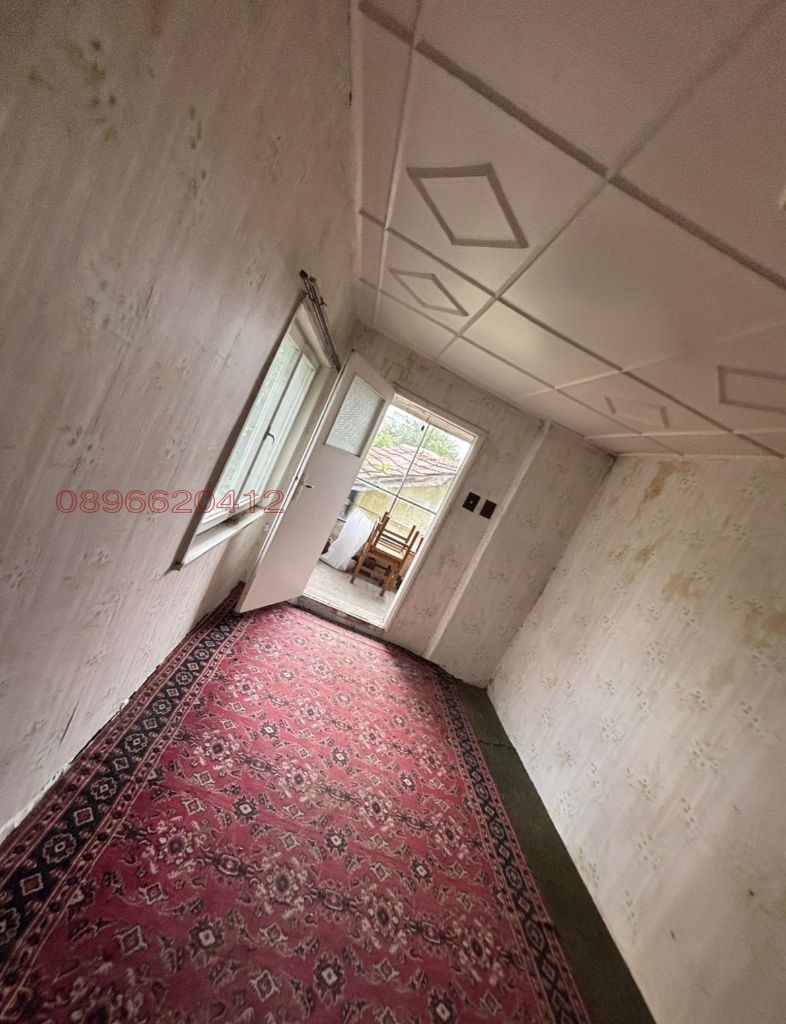 Продава КЪЩА, гр. Радомир, област Перник, снимка 2 - Къщи - 56468101