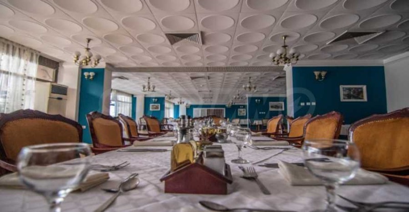 Till salu  Hotell Varna , k.k. Zlatni pjasaci , 26165 kvm | 34643883 - bild [9]