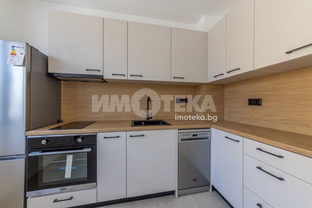 Продава 2-СТАЕН, гр. Варна, к.к. Св.Св. Константин и Елена, снимка 3 - Апартаменти - 54255516