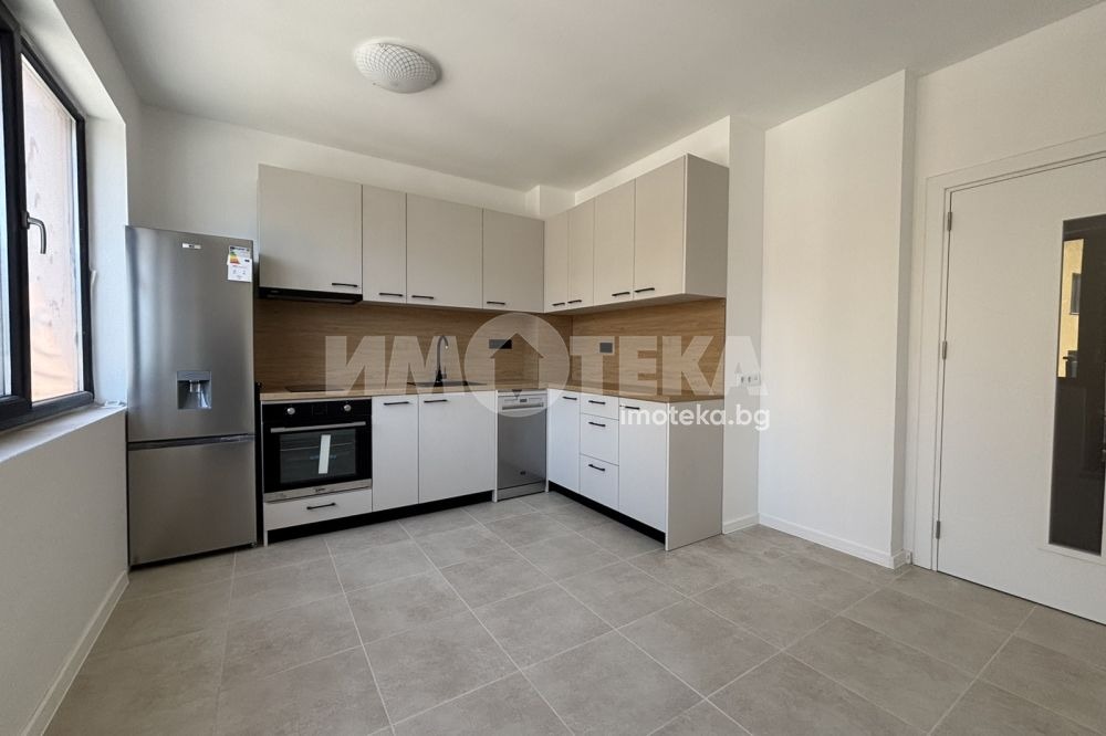 Продава 2-СТАЕН, гр. Варна, к.к. Св.Св. Константин и Елена