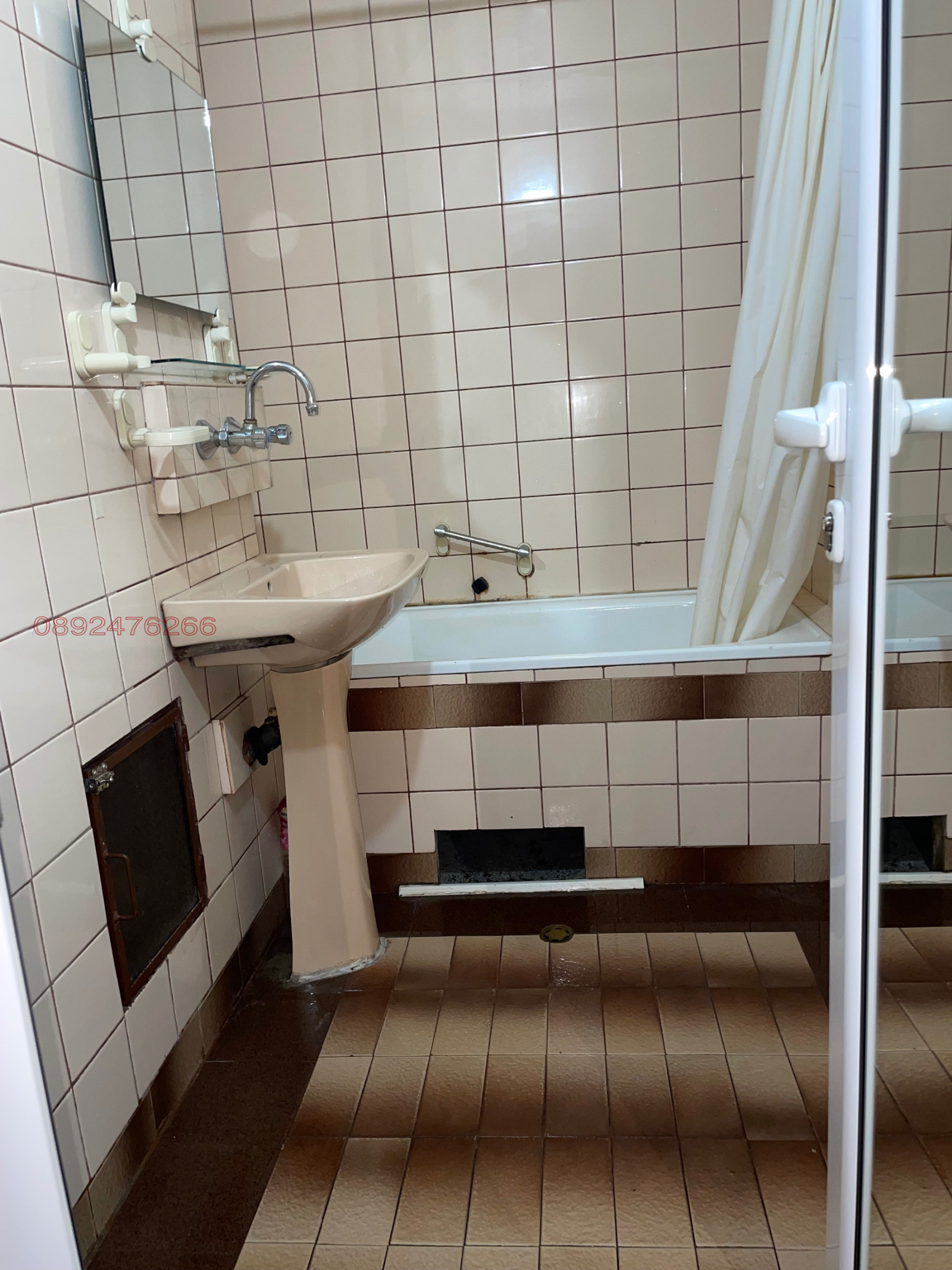 Продава 3-СТАЕН, гр. Перник, Изток, снимка 12 - Апартаменти - 55944433