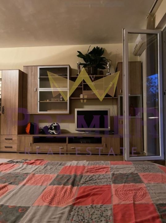 En venta  Estudio Varna , k.k. Zlatni pyasatsi , 55 metros cuadrados | 73007923 - imagen [2]