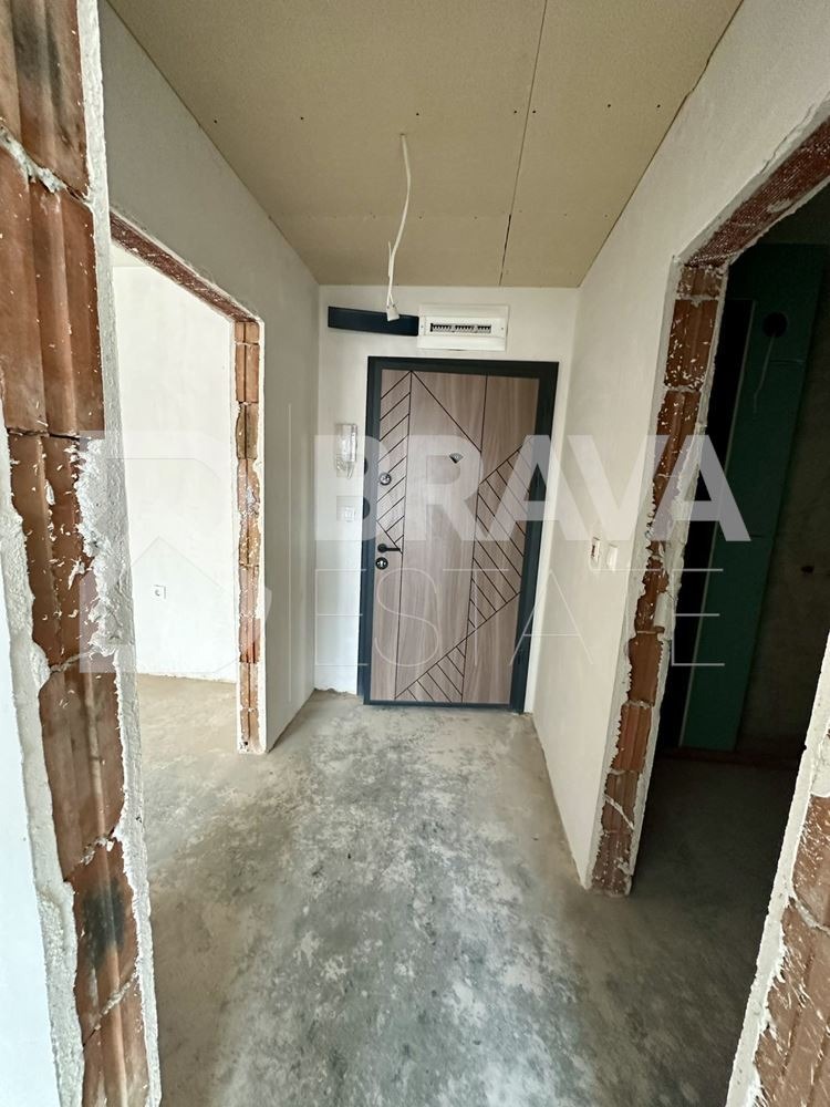 Продава 2-СТАЕН, гр. Пловдив, Остромила, снимка 2 - Апартаменти - 52316670