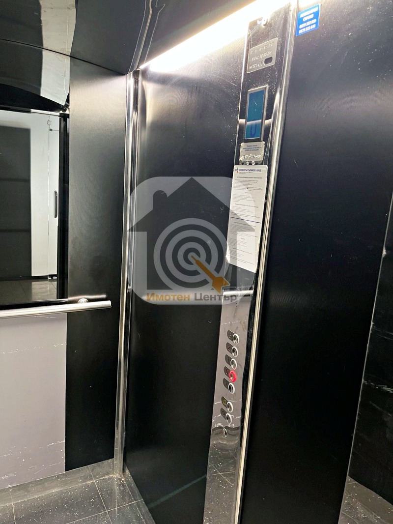 En venta  Oficina Sofia , Mladost 1 , 12 metros cuadrados | 24256796 - imagen [8]