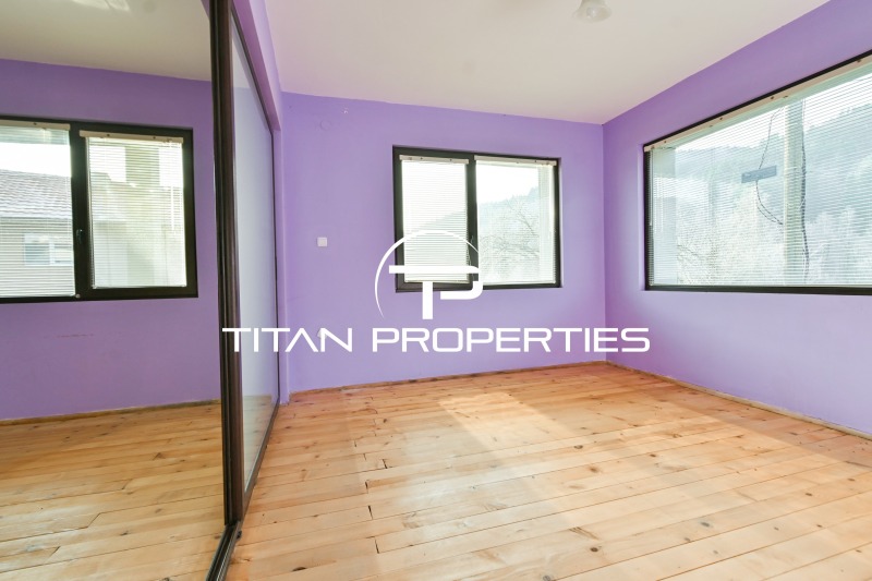 Продава КЪЩА, гр. София, с. Долни Пасарел, снимка 9 - Къщи - 53370139