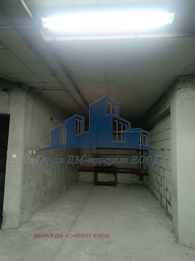 Продается  Гараж Шумен , Център , 16 кв.м | 49497269