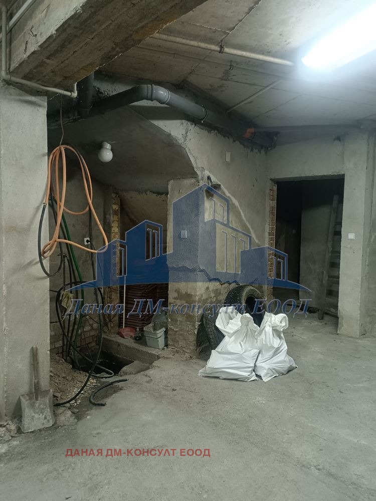 Продается  Гараж Шумен , Център , 16 кв.м | 49497269 - изображение [2]