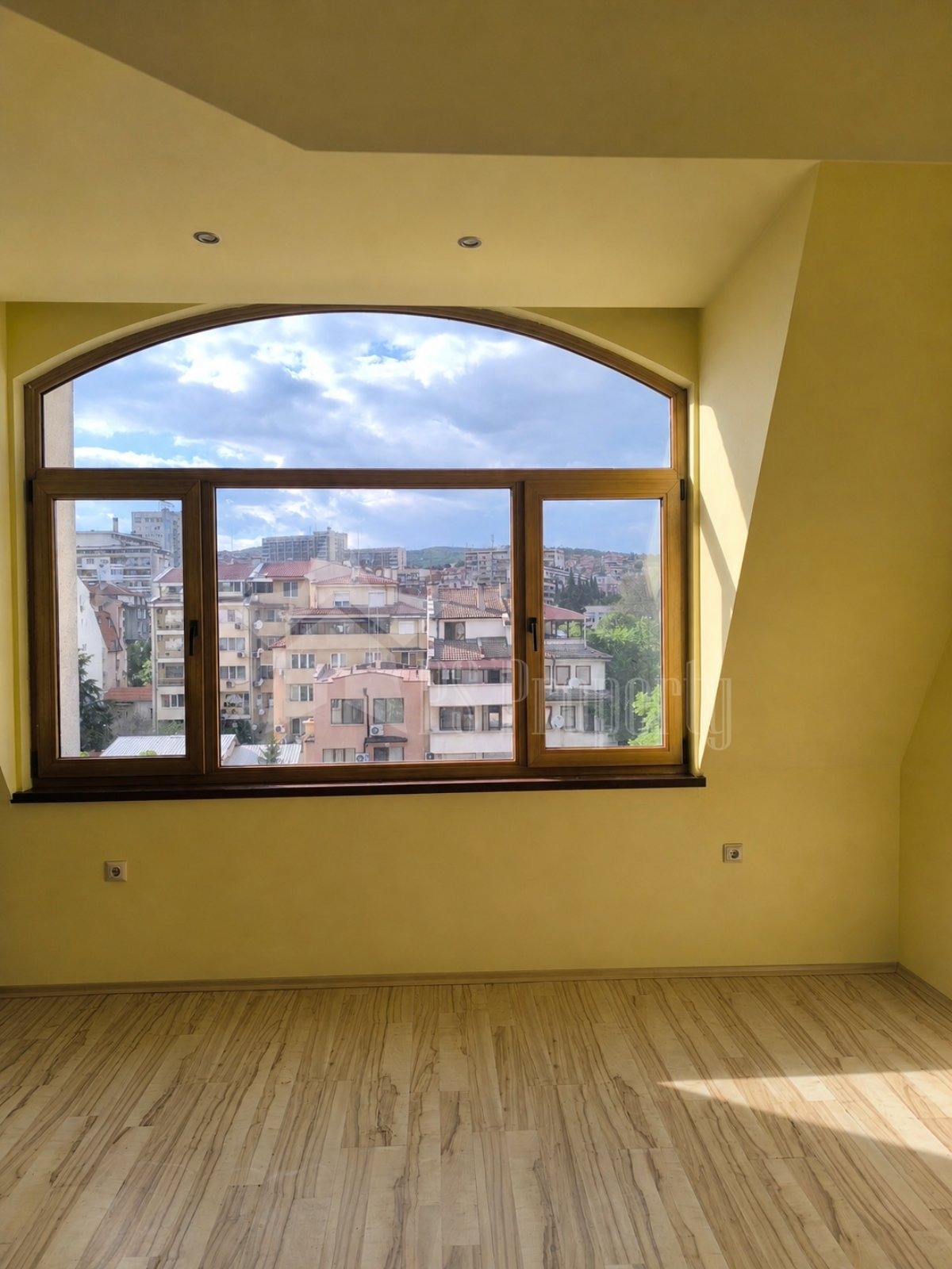 Продава 2-СТАЕН, гр. Стара Загора, Център, снимка 3 - Апартаменти - 55587122