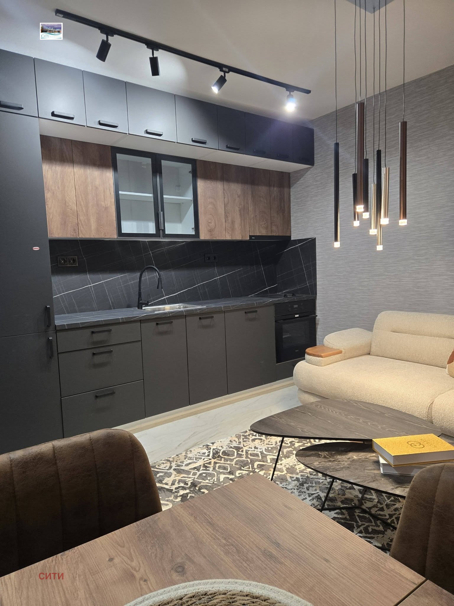 Продава 3-СТАЕН, гр. Пловдив, Кършияка, снимка 2 - Апартаменти - 53763474