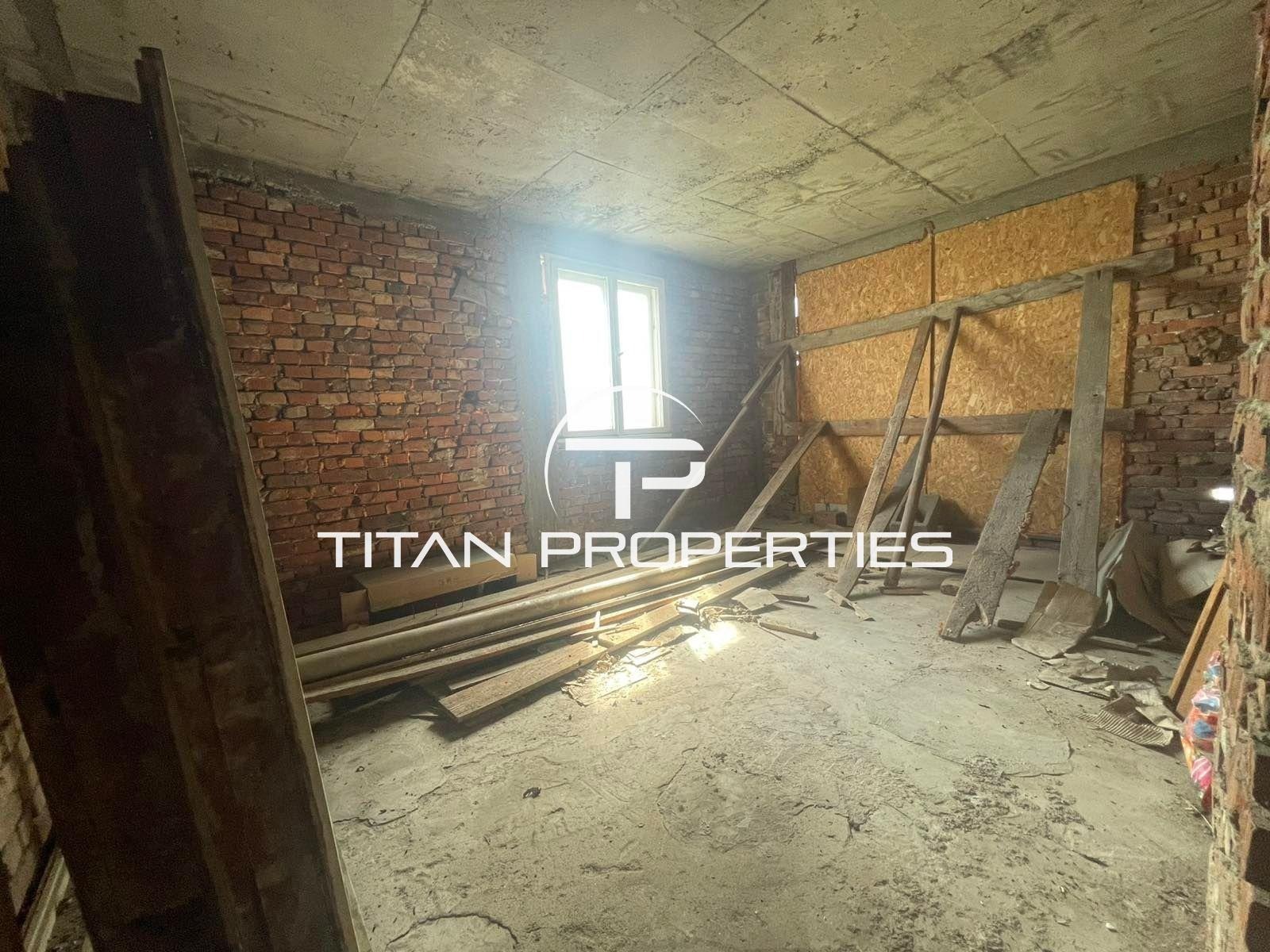 Продава ЕТАЖ ОТ КЪЩА, гр. Пловдив, Коматево, снимка 11 - Етаж от къща - 54132339