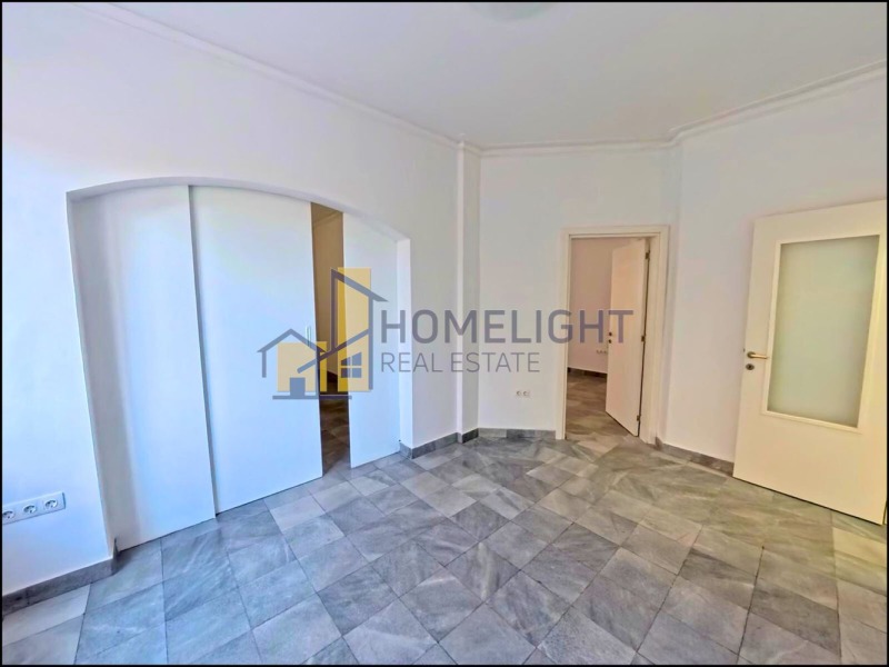 Продава 3-СТАЕН, гр. София, Оборище, снимка 5 - Апартаменти - 52478114