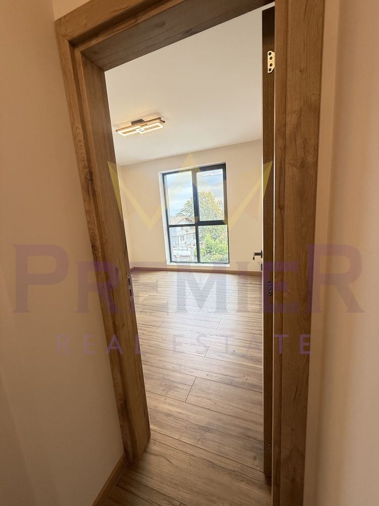 Продава 3-СТАЕН, гр. Варна, к.к. Св.Св. Константин и Елена, снимка 3 - Апартаменти - 54078041