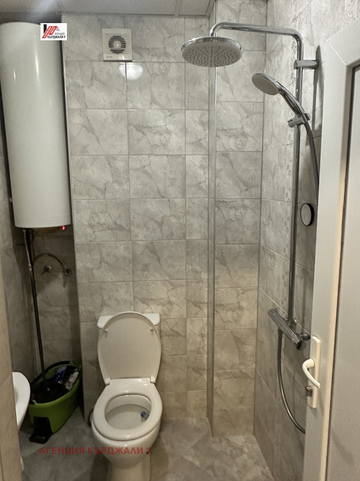 Продава 2-СТАЕН, гр. Кърджали, Център, снимка 12 - Апартаменти - 54075434