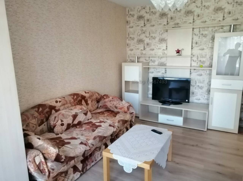 Eladó  Stúdió Varna , Vazrazsdane 3 , 48 négyzetméter | 48115062