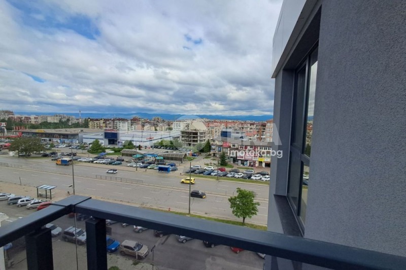 Till salu  1 sovrum Sofia , Ljulin - centar , 77 kvm | 21123712 - bild [8]