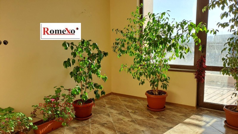 Satılık  2 yatak odası Plovdiv , Brezovsko şose , 152 metrekare | 58700402