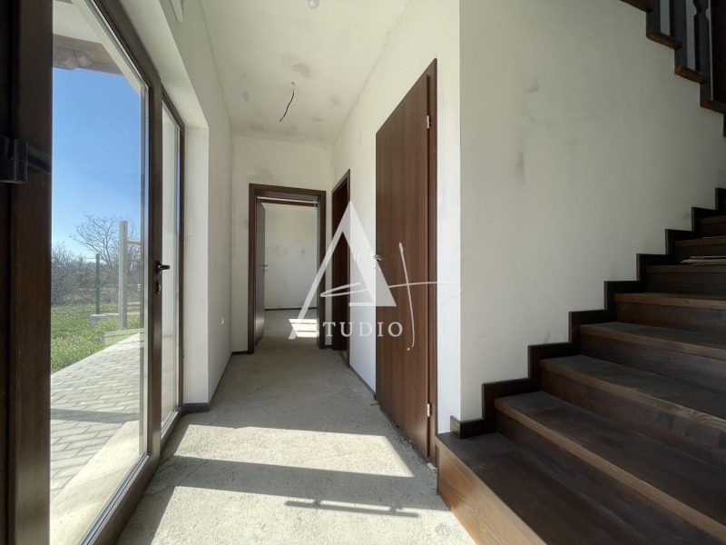 Na prodej  Dům oblast Pernik , Drugan , 124 m2 | 42513562 - obraz [4]