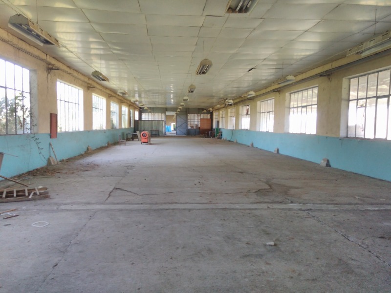 Til salgs  Industribygg region Plovdiv , Begovo , 1500 kvm | 40438048