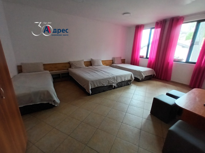 Продава КЪЩА в град Шумен, Център - 200 кв.м / 230 081.35 € » 450 000 лв., АДРЕС НЕДВИЖИМИ ИМОТИ - КАНТОРА ШУМЕН