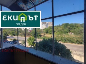 1 makuuhuone Pobeda, Varna